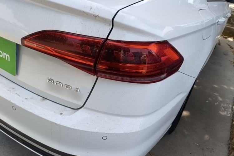 Used Volkswagen Bora 2023 200TSI DSG Comfort Edition Right Rear Taillight