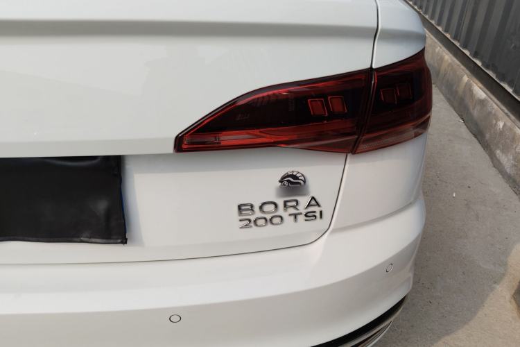 Used Volkswagen Bora 2023 200TSI DSG Enjoyment Edition Right Rear Taillight