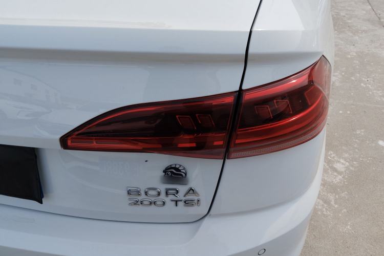 Used Volkswagen Bora 2023 200TSI DSG Enjoyment Edition Right Rear Taillight