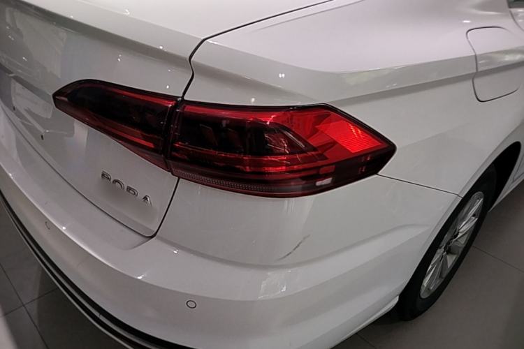 Used Volkswagen Bora 2023 200TSI DSG Comfort Edition Right Rear Taillight