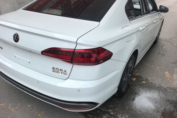 Used Volkswagen Bora 2023 300TSI DSG Prestige Edition Right Rear Taillight