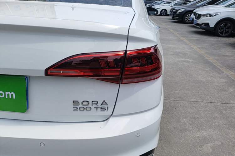 Used Volkswagen Bora 2023 200TSI DSG Enjoyment Edition Right Rear Taillight