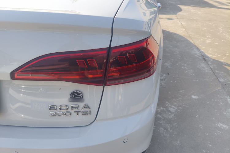 Used Volkswagen Bora 2023 200TSI DSG Enjoyment Edition Right Rear Taillight