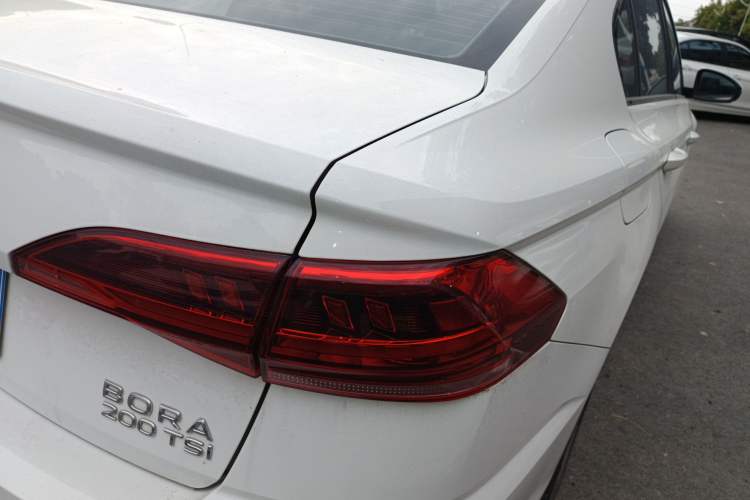 Used Volkswagen Bora 2023 200TSI DSG Comfort Edition Right Rear Taillight