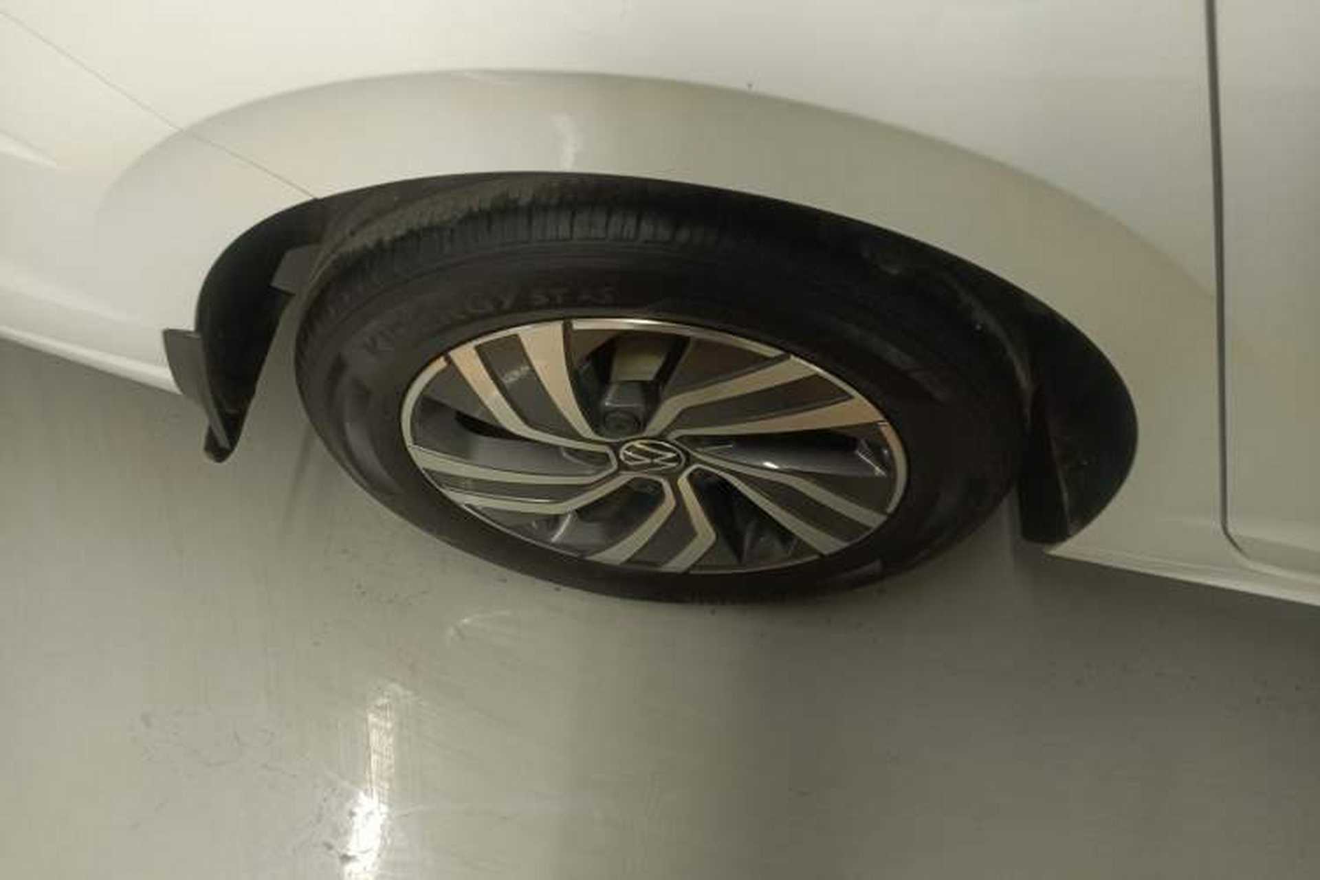 Used Volkswagen Bora 2023 200TSI DSG Enjoyment Edition Right Rear Wheel Hub