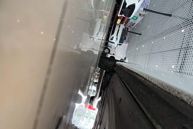 Used Volkswagen Bora 2023 280TSI DSG Comfort Edition Right Side Sill