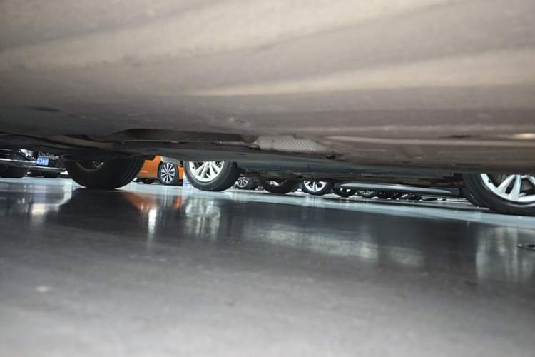 Used Volkswagen Bora 2023 200TSI DSG Comfort Edition Right Side Sill