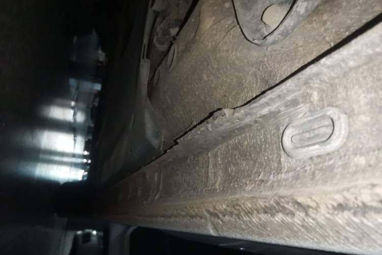 Used Volkswagen Bora 2023 200TSI DSG YueXing PRO Edition Right Side Sill