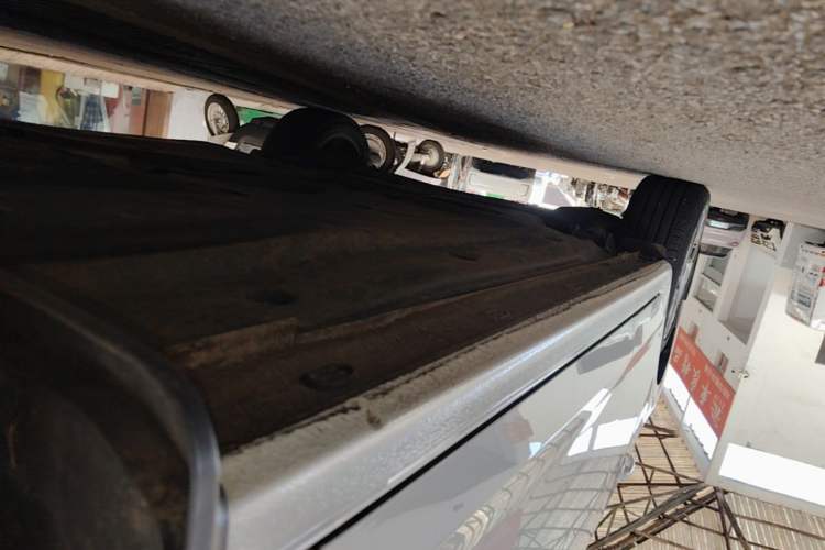 Used Volkswagen Bora 2023 200TSI DSG YueXing PRO Edition Right Side Sill