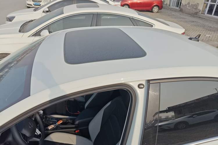 Used Volkswagen Bora 2023 300TSI DSG Prestige Edition Roof