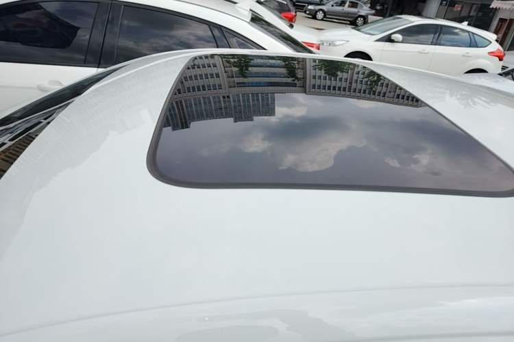 Used Volkswagen Bora 2023 1.5L Automatic Changer Limited Edition Roof