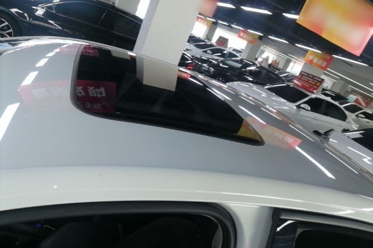 Used Volkswagen Bora 2023 200TSI DSG YueXing PRO Edition Roof