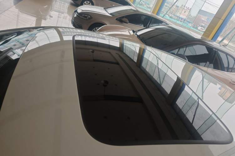 Used Volkswagen Bora 2023 300TSI DSG Prestige Edition Roof