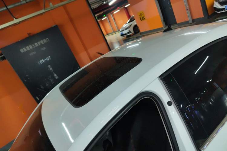 Used Volkswagen Bora 2023 200TSI DSG Smart Drive Version Roof