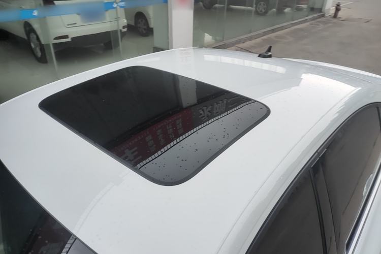 Used Volkswagen Bora 2023 200TSI DSG Smart Drive Version Roof