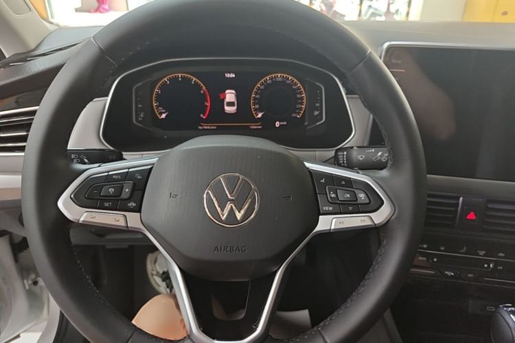 Used Volkswagen Bora 2023 300TSI DSG Prestige Edition Steering Wheel