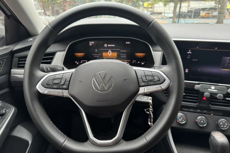 Used Volkswagen Bora 2023 200TSI DSG Comfort Edition Steering Wheel
