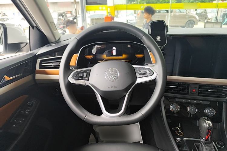 Used Volkswagen Bora 2023 280TSI DSG Comfort Edition Steering Wheel