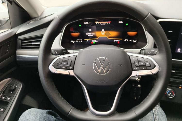 Used Volkswagen Bora 2023 200TSI DSG Comfort Edition Steering Wheel