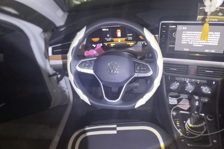 Used Volkswagen Bora 2023 280TSI DSG Comfort Edition Steering Wheel