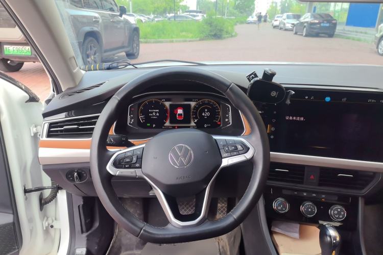 Used Volkswagen Bora 2023 200TSI DSG YueXing PRO Edition Steering Wheel