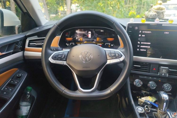 Used Volkswagen Bora 2023 200TSI DSG Enjoyment Edition Steering Wheel
