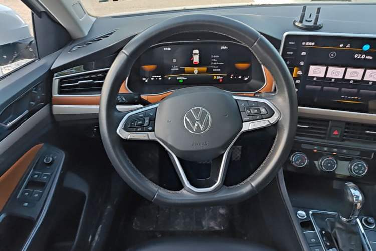 Used Volkswagen Bora 2023 200TSI DSG Enjoyment Edition Steering Wheel
