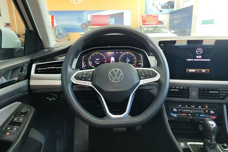Used Volkswagen Bora 2023 300TSI DSG Prestige Edition Steering Wheel