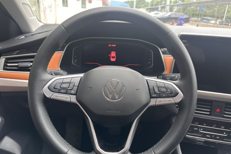 Used Volkswagen Bora 2023 200TSI DSG YueXing PRO Edition Steering Wheel