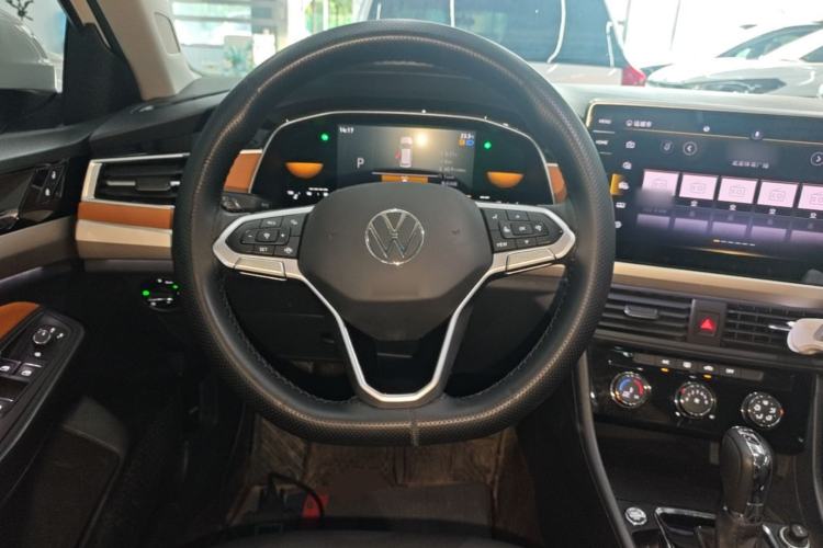 Used Volkswagen Bora 2023 200TSI DSG Smart Drive Version Steering Wheel