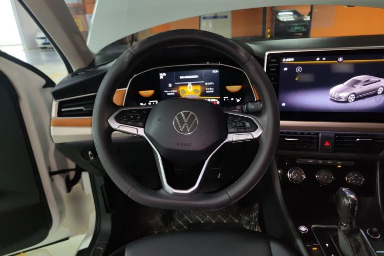 Used Volkswagen Bora 2023 200TSI DSG Smart Drive Version Steering Wheel