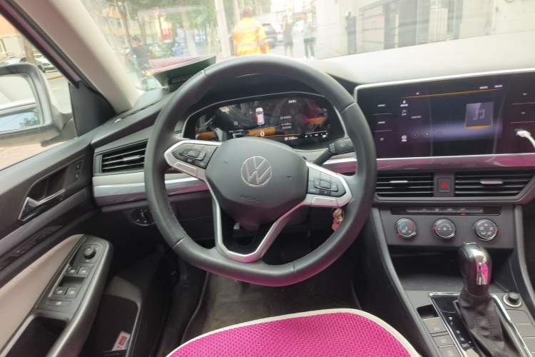 Used Volkswagen Bora 2023 200TSI DSG Comfort Edition Steering Wheel