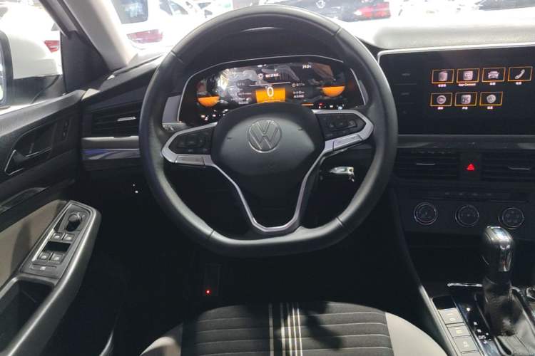 Used Volkswagen Bora 2023 200TSI DSG Comfort Edition Steering Wheel