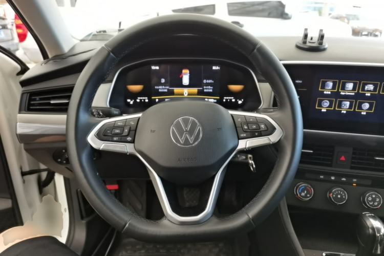 Used Volkswagen Bora 2023 200TSI DSG Comfort Edition Steering Wheel