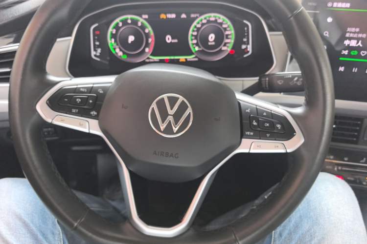 Used Volkswagen Bora 2023 300TSI DSG Prestige Edition Steering Wheel