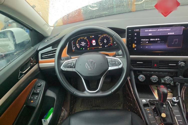 Used Volkswagen Bora 2023 200TSI DSG YueXing PRO Edition Steering Wheel