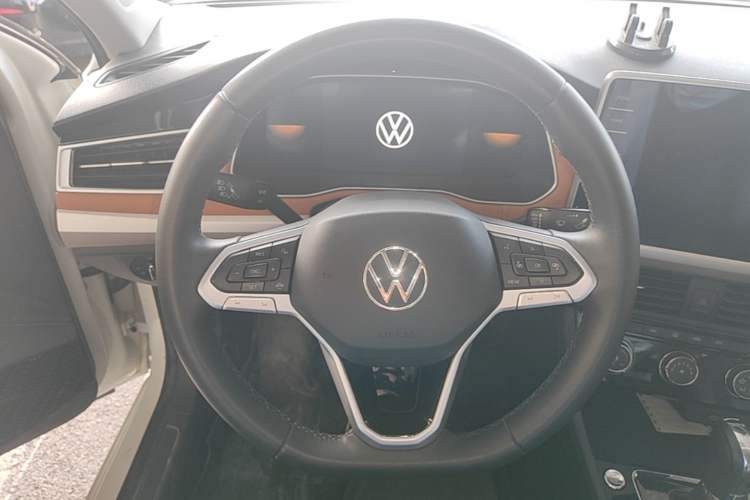 Used Volkswagen Bora 2023 200TSI DSG Enjoyment Edition Steering Wheel