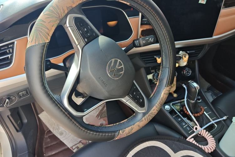 Used Volkswagen Bora 2023 200TSI DSG Smart Drive Version Steering Wheel