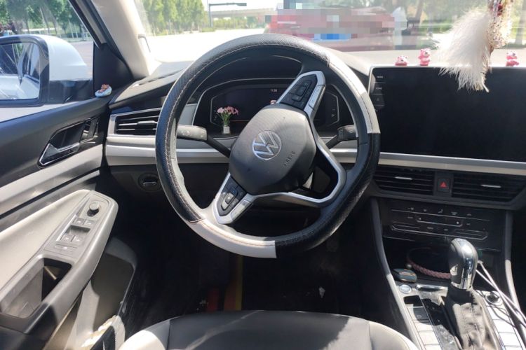 Used Volkswagen Bora 2023 300TSI DSG Prestige Edition Steering Wheel