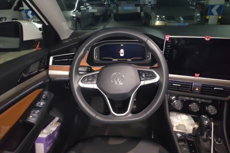 Used Volkswagen Bora 2023 200TSI DSG YueXing PRO Edition Steering Wheel