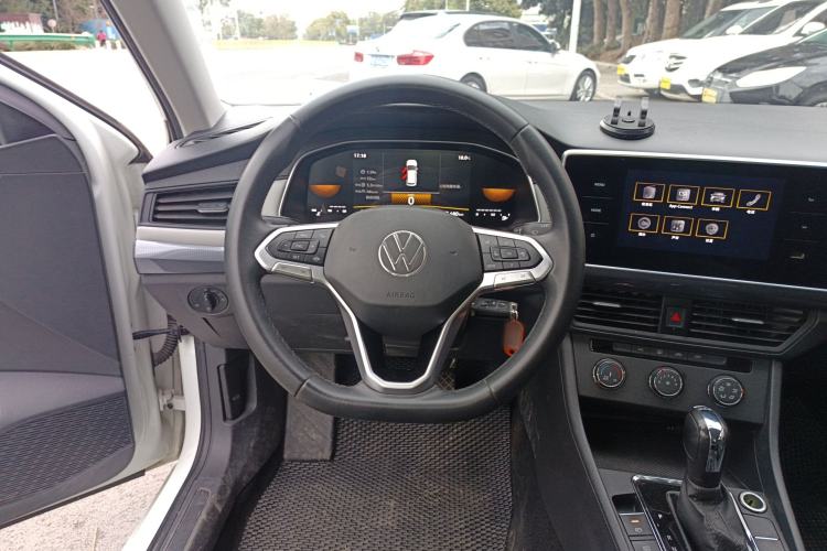Used Volkswagen Bora 2023 200TSI DSG Comfort Edition Steering Wheel