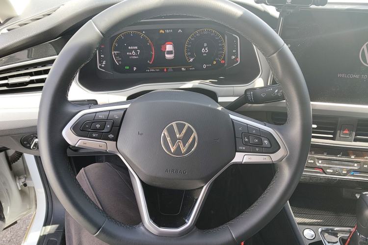 Used Volkswagen Bora 2023 280TSI DSG Prestige Edition Steering Wheel