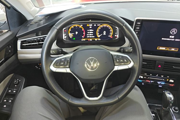 Used Volkswagen Bora 2023 280TSI DSG Prestige Edition Steering Wheel
