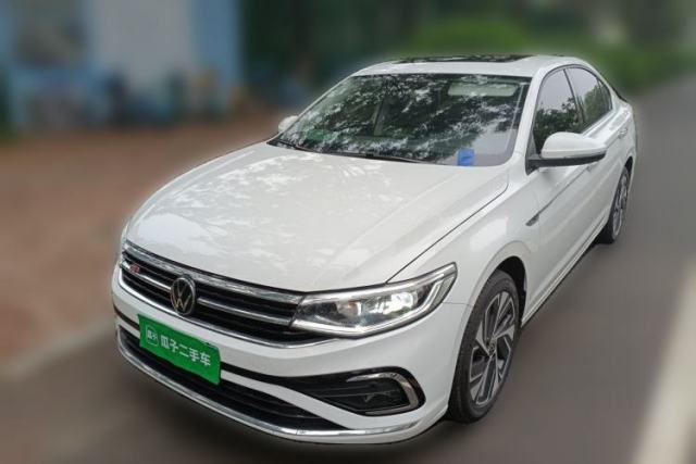 Used Volkswagen Bora 2023 300TSI DSG Prestige Edition