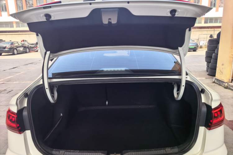 Used Volkswagen Bora 2023 200TSI DSG Enjoyment Edition Trunk