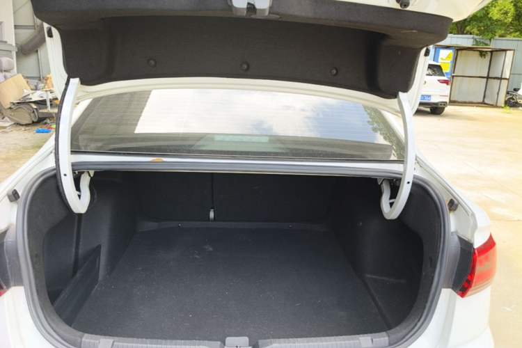 Used Volkswagen Bora 2023 200TSI DSG Comfort Edition Trunk