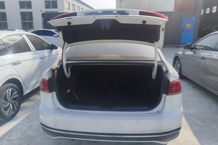 Used Volkswagen Bora 2023 200TSI DSG Enjoyment Edition Trunk