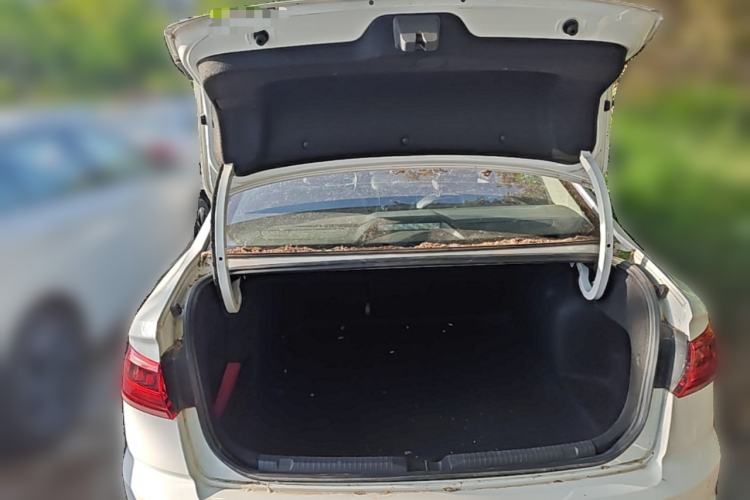 Used Volkswagen Bora 2023 200TSI DSG YueXing PRO Edition Trunk