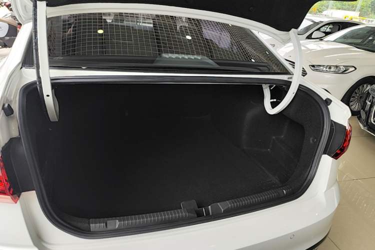 Used Volkswagen Bora 2023 280TSI DSG Comfort Edition Trunk