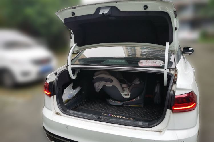 Used Volkswagen Bora 2023 300TSI DSG Prestige Edition Trunk